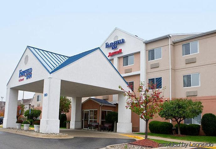 Fairfield Inn & Suites Lansing West Delta Center Township Bagian luar foto